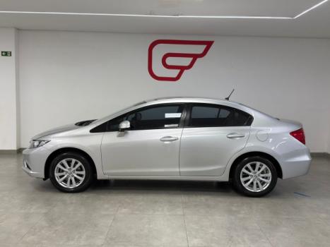 HONDA Civic 1.8 16V 4P FLEX LXS AUTOM�TICO, Foto 4