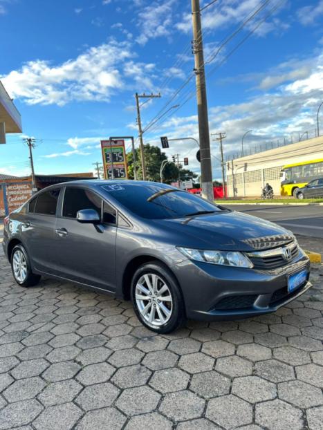 HONDA Civic 1.8 16V 4P FLEX LXS AUTOM�TICO, Foto 3