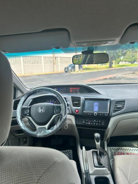 HONDA Civic 1.8 16V 4P FLEX LXS AUTOM�TICO, Foto 9