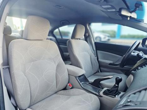 HONDA Civic 1.8 16V 4P FLEX LXS, Foto 6