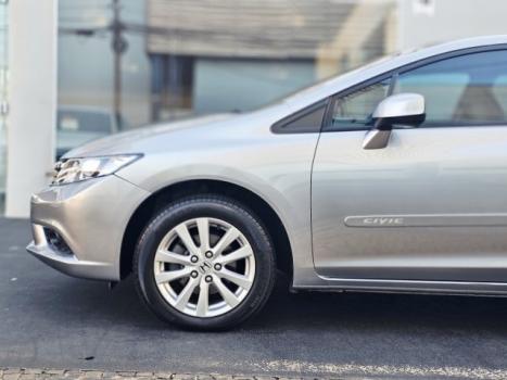 HONDA Civic 1.8 16V 4P FLEX LXS, Foto 11
