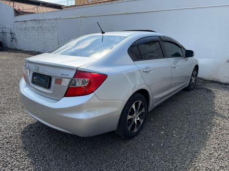 HONDA Civic 1.8 16V 4P EXS AUTOM�TICO, Foto 4