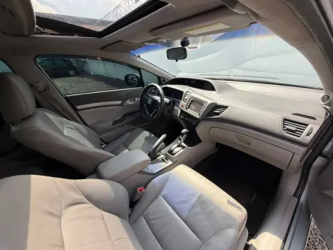 HONDA Civic 1.8 16V 4P EXS AUTOM�TICO, Foto 17