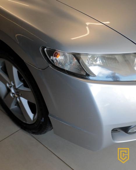 HONDA Civic 1.8 16V 4P FLEX LXS, Foto 2