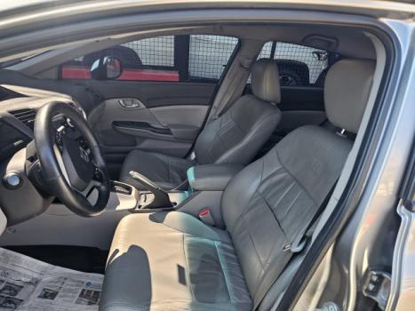 HONDA Civic 1.8 16V 4P FLEX LXS AUTOM�TICO, Foto 4