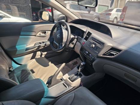 HONDA Civic 1.8 16V 4P FLEX LXS AUTOM�TICO, Foto 6