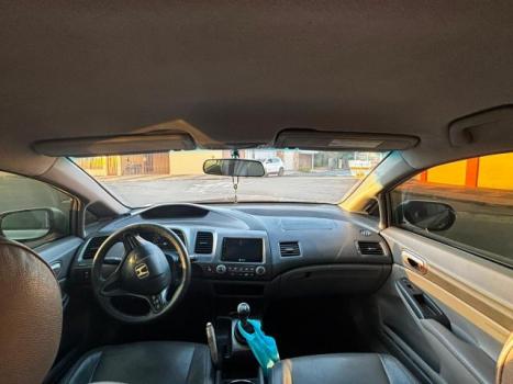 HONDA Civic 1.8 16V 4P FLEX LXS, Foto 4