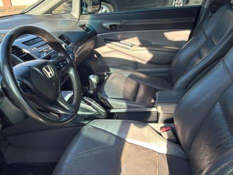 HONDA Civic 1.8 16V 4P FLEX LXS, Foto 4