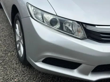 HONDA Civic 1.8 16V 4P FLEX LXL AUTOM�TICO, Foto 2