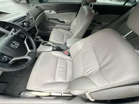 HONDA Civic 1.8 16V 4P FLEX LXL AUTOM�TICO, Foto 14