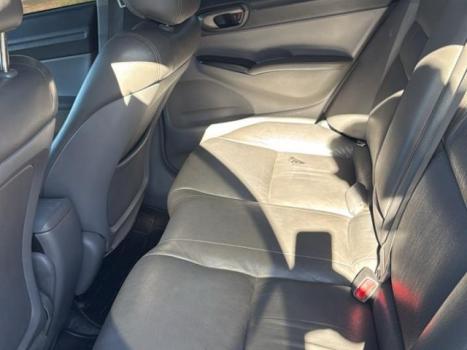 HONDA Civic 1.8 16V 4P FLEX LXS AUTOM�TICO, Foto 4