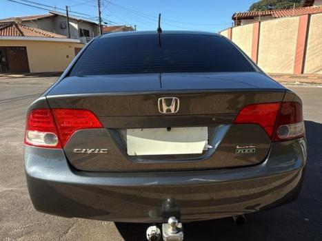HONDA Civic 1.8 16V 4P FLEX LXS AUTOM�TICO, Foto 7