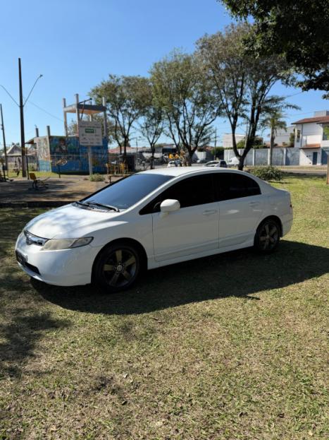 HONDA Civic 1.8 16V 4P FLEX LXS AUTOM�TICO, Foto 3