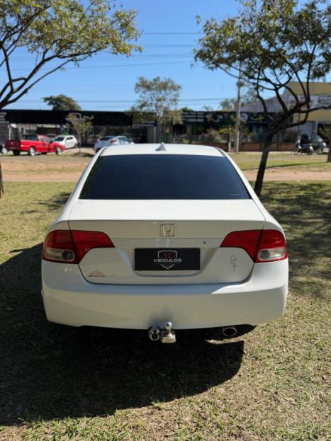 HONDA Civic 1.8 16V 4P FLEX LXS AUTOM�TICO, Foto 5