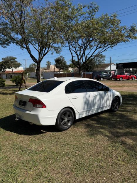 HONDA Civic 1.8 16V 4P FLEX LXS AUTOM�TICO, Foto 15