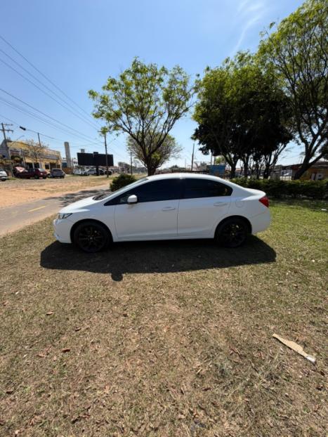 HONDA Civic 1.8 16V 4P LXS, Foto 4