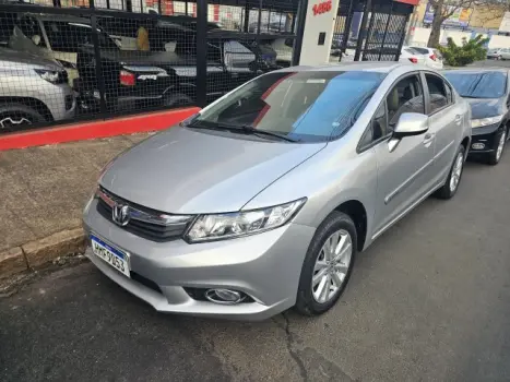 HONDA Civic 1.8 16V 4P FLEX LXS AUTOM�TICO, Foto 1