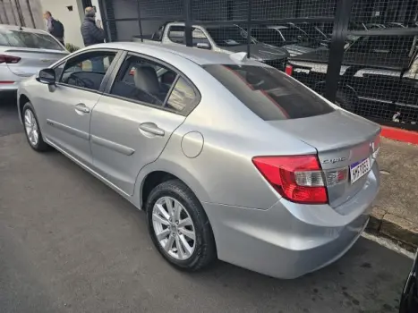 HONDA Civic 1.8 16V 4P FLEX LXS AUTOM�TICO, Foto 8