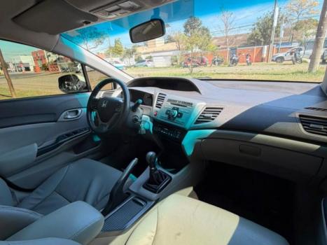 HONDA Civic 1.8 16V 4P FLEX LXS, Foto 4