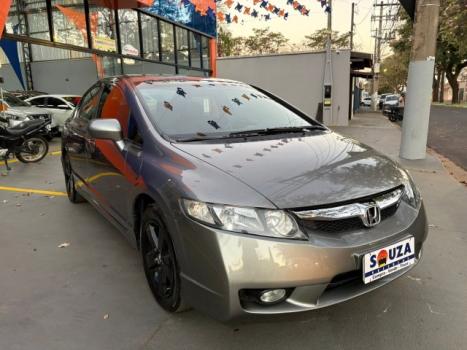HONDA Civic 1.8 16V 4P FLEX LXS AUTOM�TICO, Foto 3