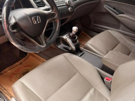 HONDA Civic 1.8 16V 4P FLEX LXS AUTOMÁTICO, Foto 4