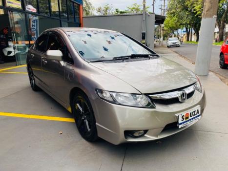 HONDA Civic 1.8 16V 4P FLEX LXS AUTOMÁTICO, Foto 3