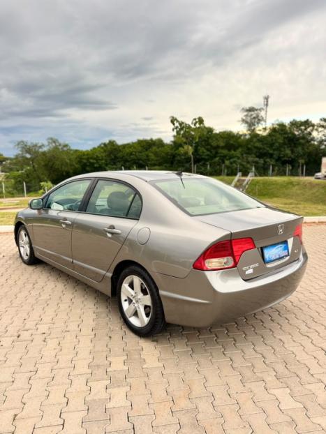 HONDA Civic 1.8 16V 4P LX AUTOMÁTICO, Foto 4