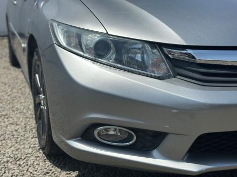 HONDA Civic 1.8 16V 4P FLEX LXS AUTOMÁTICO, Foto 2