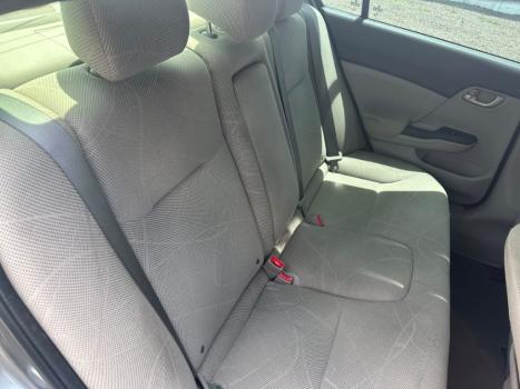 HONDA Civic 1.8 16V 4P FLEX LXS AUTOMÁTICO, Foto 16
