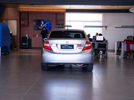 HONDA Civic 2.0 16V 4P FLEX LXR AUTOM�TICO, Foto 5