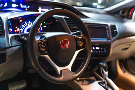 HONDA Civic 2.0 16V 4P FLEX EXR AUTOM�TICO, Foto 10