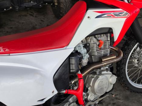 HONDA CRF 230 F, Foto 4