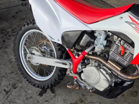 HONDA CRF 230 F, Foto 5