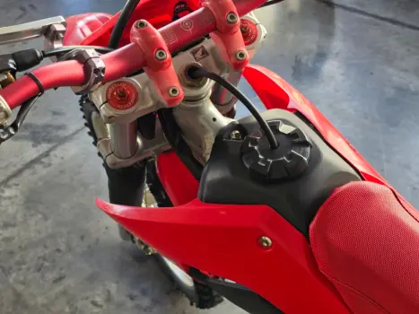 HONDA CRF 250 F, Foto 2