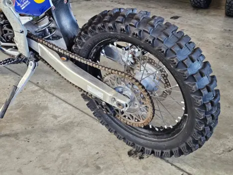 HONDA CRF 250 R, Foto 13