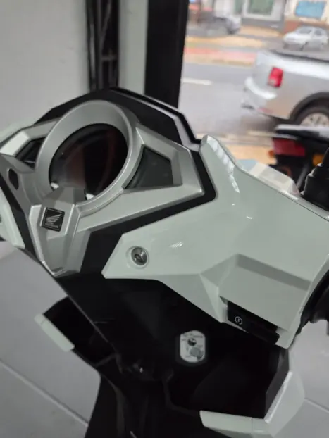 HONDA Elite 125 , Foto 5