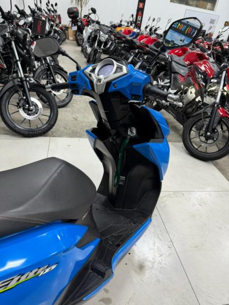 HONDA Elite 125 , Foto 3