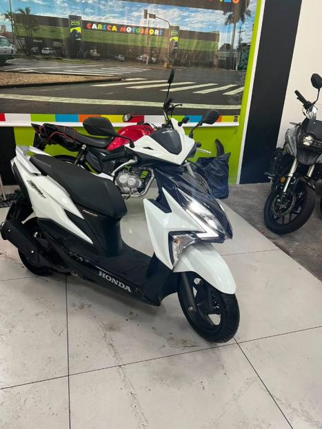 HONDA Elite 125 , Foto 2