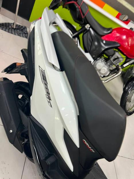 HONDA Elite 125 , Foto 4