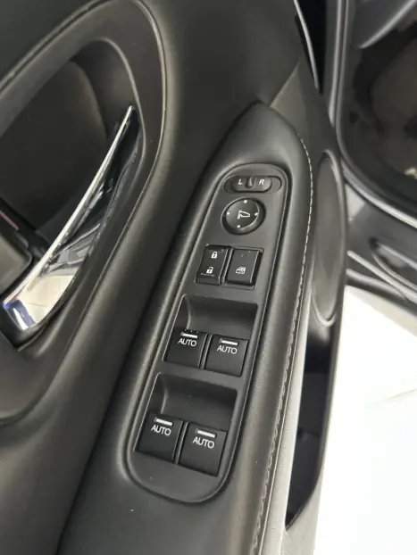 HONDA HR-V 1.8 16V 4P EX FLEX AUTOMTICO CVT, Foto 2
