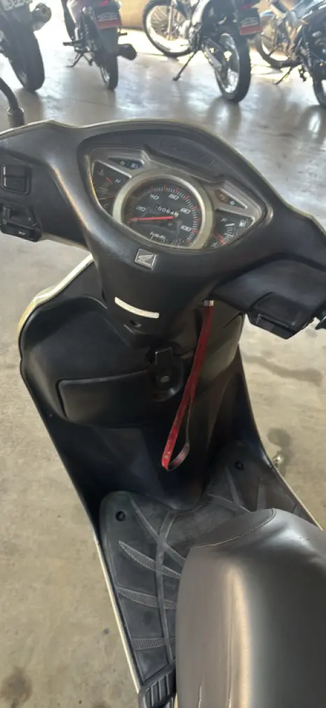 HONDA Lead 110 , Foto 6 HONDA Lead 110 , Foto 6