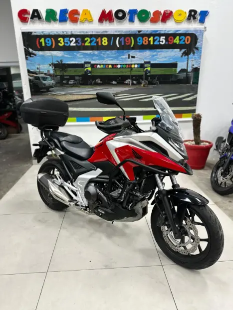 HONDA NC 700 X ABS, Foto 1