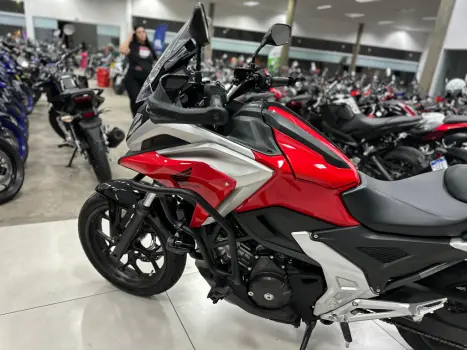 HONDA NC 700 X ABS, Foto 4