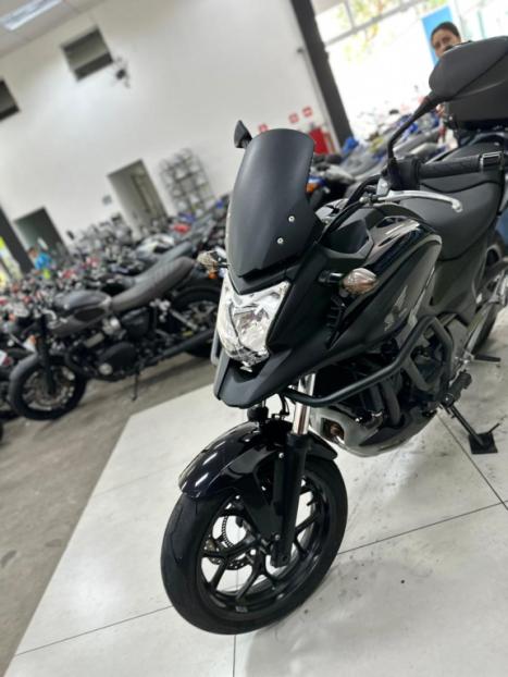 HONDA NC 750 X , Foto 3