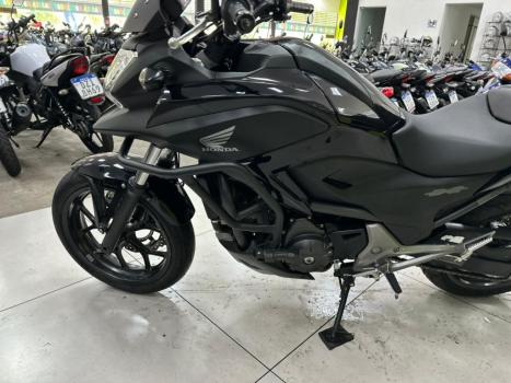 HONDA NC 750 X , Foto 9