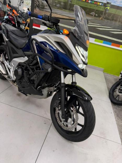 HONDA NC 750 X , Foto 5