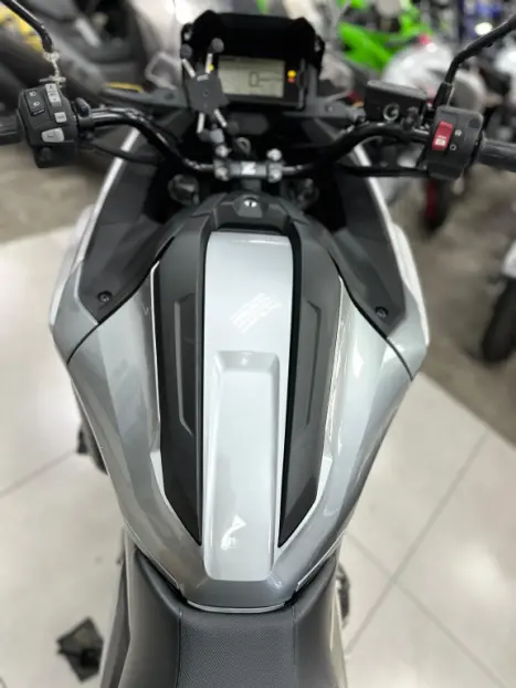 HONDA NC 750 X ABS, Foto 6