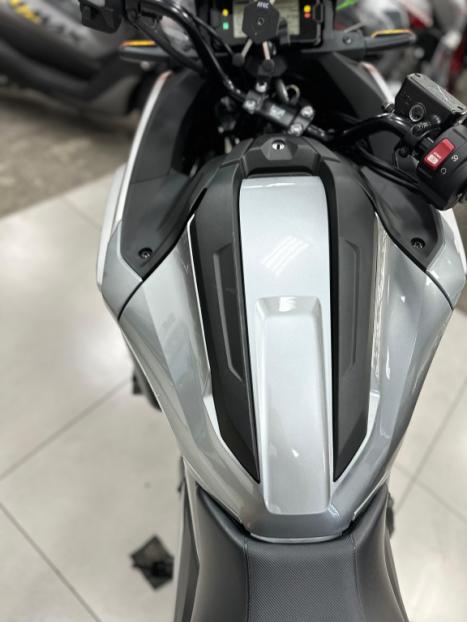 HONDA NC 750 X ABS, Foto 9