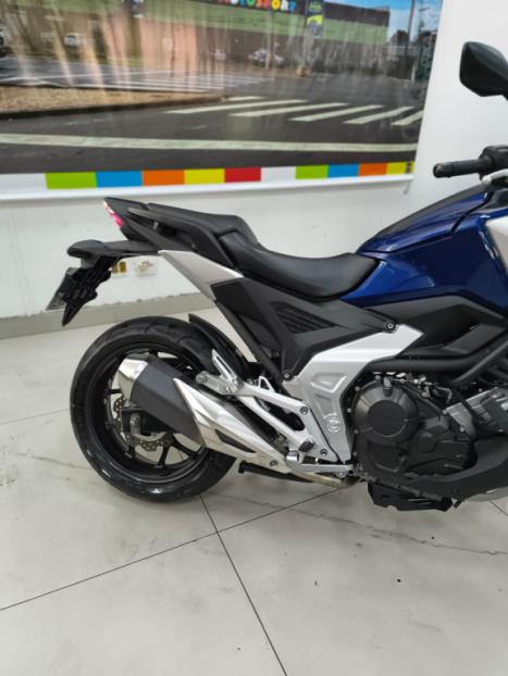 HONDA NC 750 X ABS, Foto 10 HONDA NC 750 X ABS, Foto 10