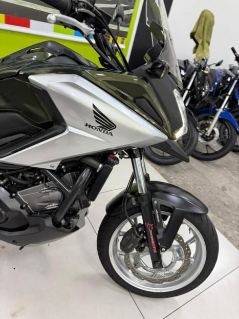 HONDA NC 750 X ABS, Foto 3